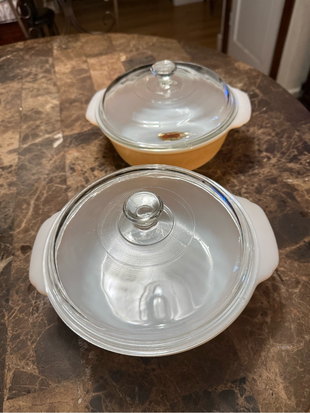 VNTG Anchor Hocking Fire-King Peach Lustre 1½ Qt Casserole Dishes w/ Glass Lid